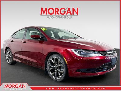 2015 Chrysler 200 - Photo 1