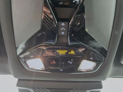 2025 BMW X1 - Photo 18