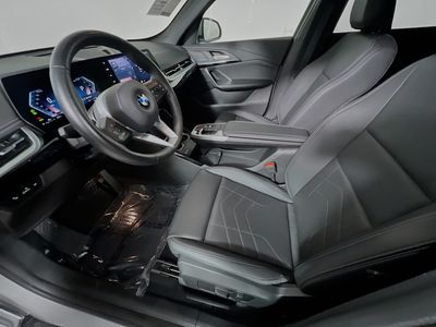 2025 BMW X1 - Photo 12
