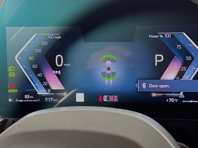 2025 BMW X1 - Photo 19