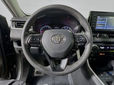 2020 Toyota RAV4 - Photo 14