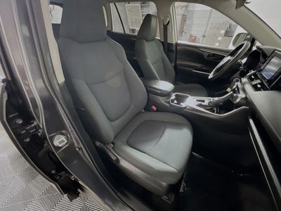 2020 Toyota RAV4 - Photo 26