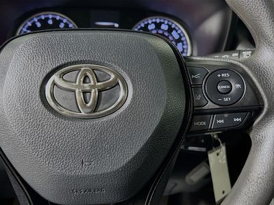 2020 Toyota RAV4 - Photo 16