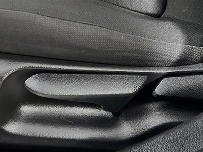 2021 Toyota Corolla - Photo 13