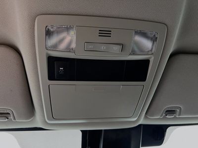 2018 Toyota Tacoma - Photo 17