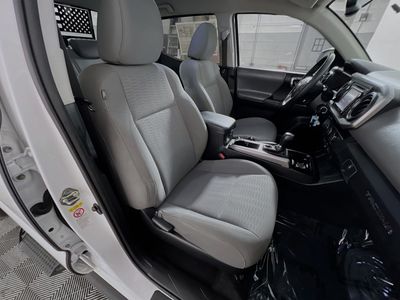 2018 Toyota Tacoma - Photo 26