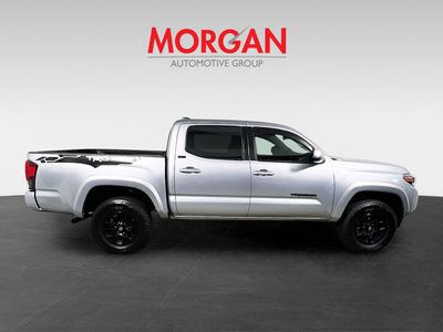 2022 Toyota Tacoma - Photo 2