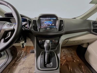 2013 Ford C-Max Hybrid - Photo 22