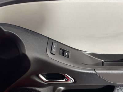 2013 Chevrolet Camaro - Photo 27