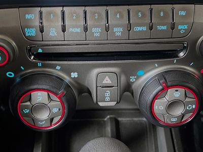 2013 Chevrolet Camaro - Photo 22