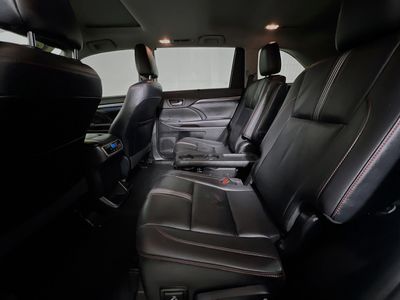 2019 Toyota Highlander - Photo 26