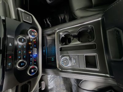 2024 Ford Expedition - Photo 22