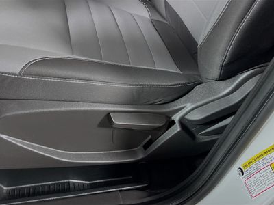 2017 Ford Escape - Photo 13