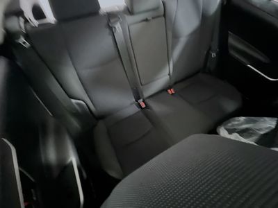 2023 Toyota RAV4 Hybrid - Photo 30