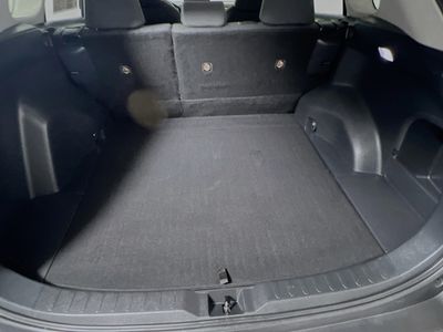 2023 Toyota RAV4 Hybrid - Photo 31