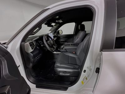 2025 Toyota Tundra - Photo 12