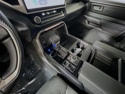 2025 Toyota Tundra - Photo 22