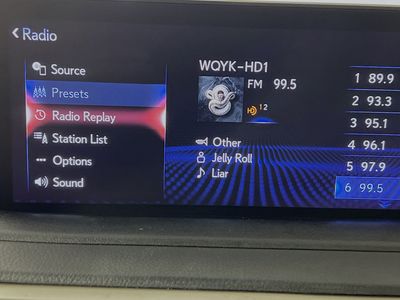 2021 Lexus RX - Photo 24