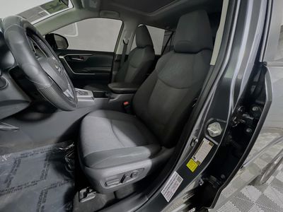 2023 Toyota RAV4 Hybrid - Photo 12