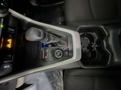 2023 Toyota RAV4 Hybrid - Photo 22