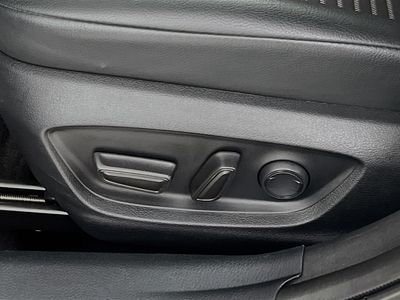 2023 Toyota Camry - Photo 13