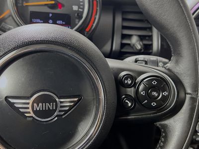 2019 MINI Cooper - Photo 17