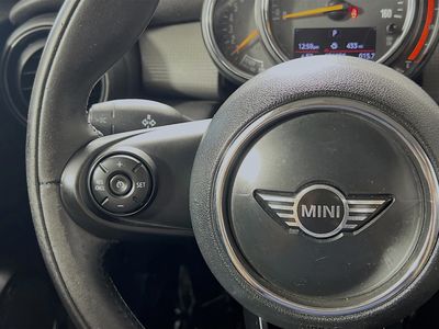 2019 MINI Cooper - Photo 16