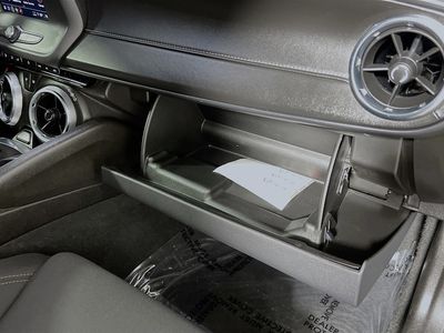 2023 Chevrolet Camaro - Photo 32