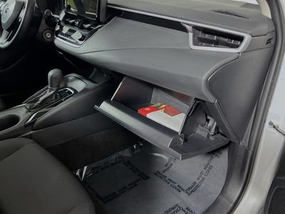 2025 Toyota Corolla - Photo 32