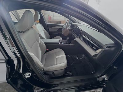 2025 Toyota Camry — photo 28 view