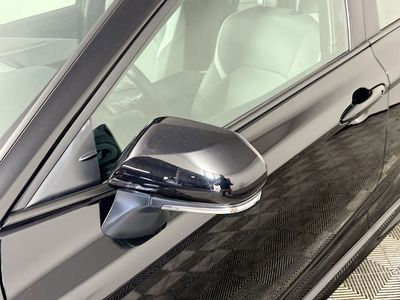 2025 Toyota Camry — photo 10 view