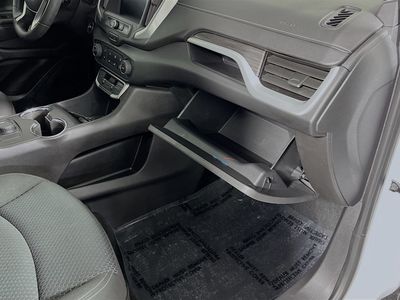 2023 GMC Terrain - Photo 32