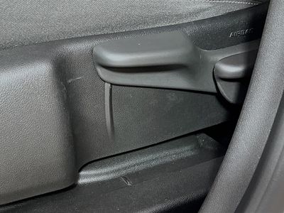 2023 GMC Terrain - Photo 13