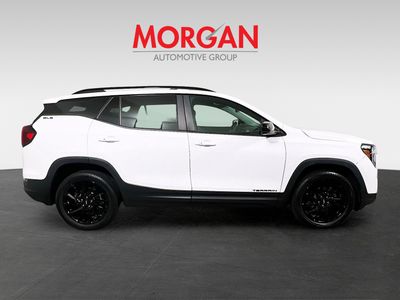 2023 GMC Terrain - Photo 2