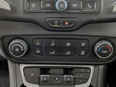 2023 GMC Terrain - Photo 23