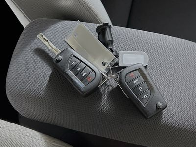 2025 Toyota Corolla - Photo 32