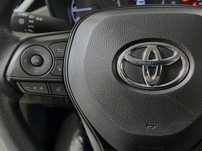 2025 Toyota Corolla - Photo 16