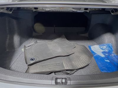 2025 Toyota Corolla - Photo 30