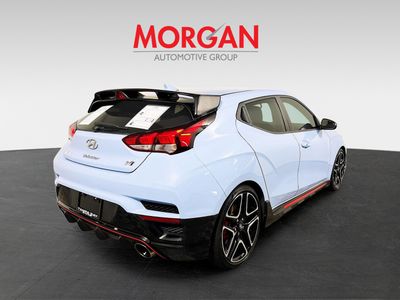 2019 Hyundai Veloster - Photo 3