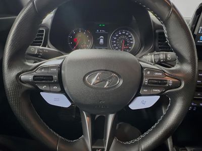 2019 Hyundai Veloster - Photo 15