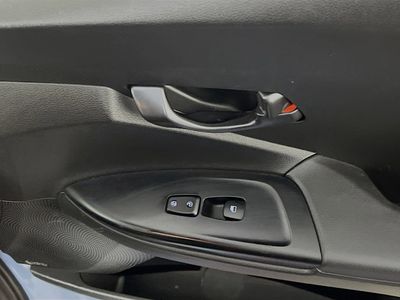 2019 Hyundai Veloster - Photo 29
