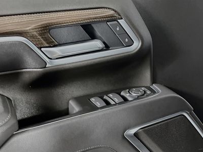 2025 Chevrolet Silverado 2500HD - Photo 13