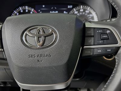 2024 Toyota Highlander - Photo 17