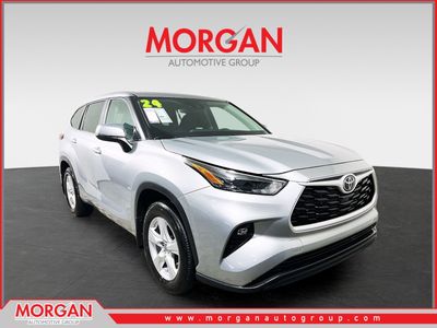 2024 Toyota Highlander - Photo 1