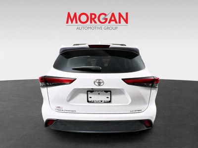 2023 Toyota Highlander — interior view