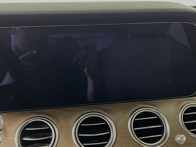 2022 Mercedes-Benz E-Class - Photo 24