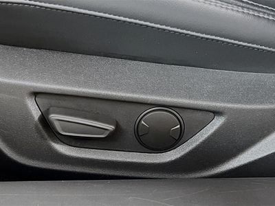2024 Ford Mustang - Photo 13