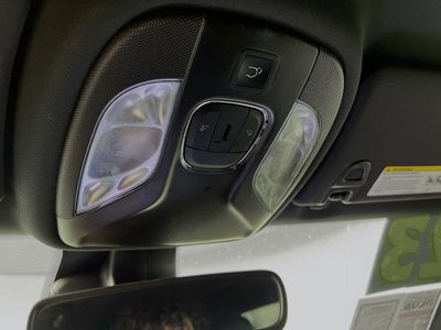 2023 Jeep Compass - Photo 18