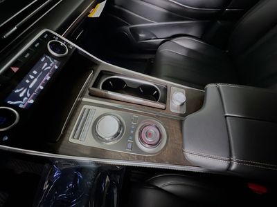 2024 Genesis GV80 - Photo 22