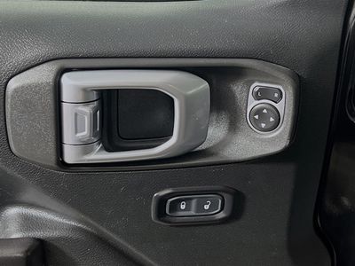 2020 Jeep Wrangler - Photo 14